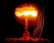 взрыв атомной бомбы blast of the atomic bomb